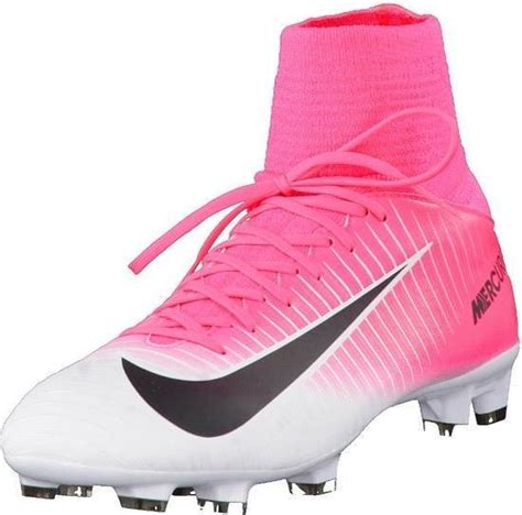 nike voetbalschoenen roze|Nike voetbalschoenen dames.